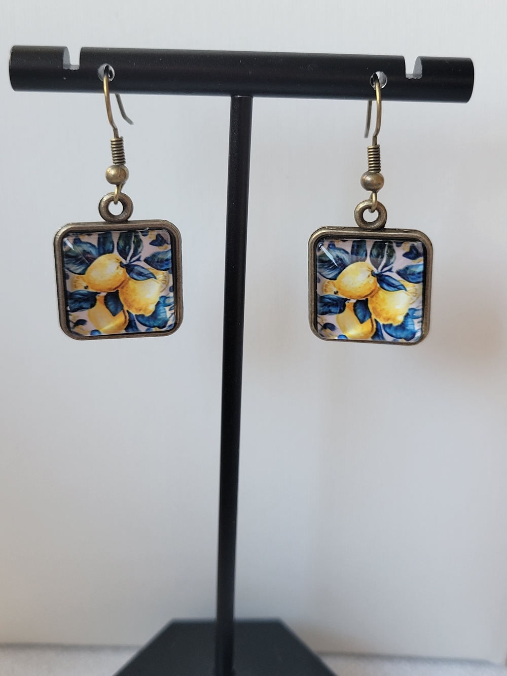 5/$25💎 Lemon Tile Drop Earrings